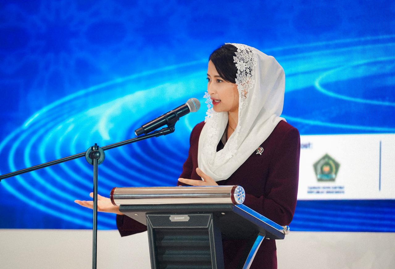 Wamendag Dyah Roro Esti Bidik Pasar Global, Produk Halal RI Cetak Surplus Fantastis USD 51,1 Miliar Wamendag Dyah Roro Esti Bidik Pasar Global, Produk Halal RI Cetak Surplus Fantastis USD 51,1 Miliar