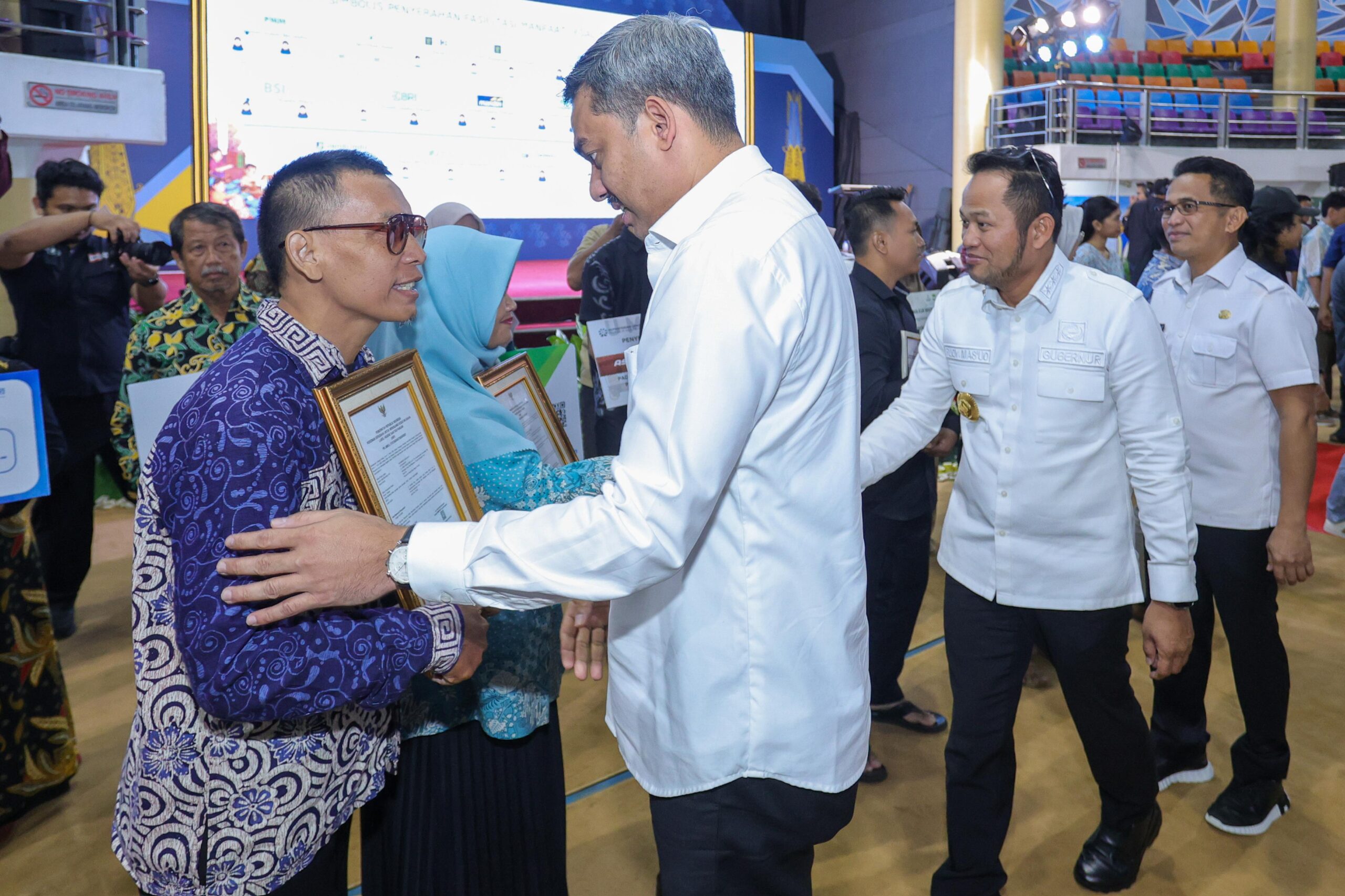 77 Persen UMKM Masih Ilegal! Maman Abdurrahman Kebut Layanan Perizinan dan Modal di Festival Balikpapan 77 Persen UMKM Masih Ilegal! Maman Abdurrahman Kebut Layanan Perizinan dan Modal di Festival Balikpapan