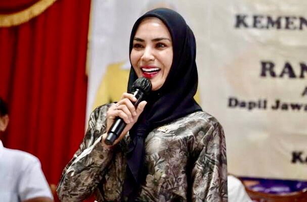 Garda Terdepan Pendidikan Agama, Ranny Fahd Arafiq Minta Guru Ngaji Dilindungi Jaminan Kematian dan Kecelakaan Kerja Garda Terdepan Pendidikan Agama, Ranny Fahd Arafiq Minta Guru Ngaji Dilindungi Jaminan Kematian dan Kecelakaan Kerja