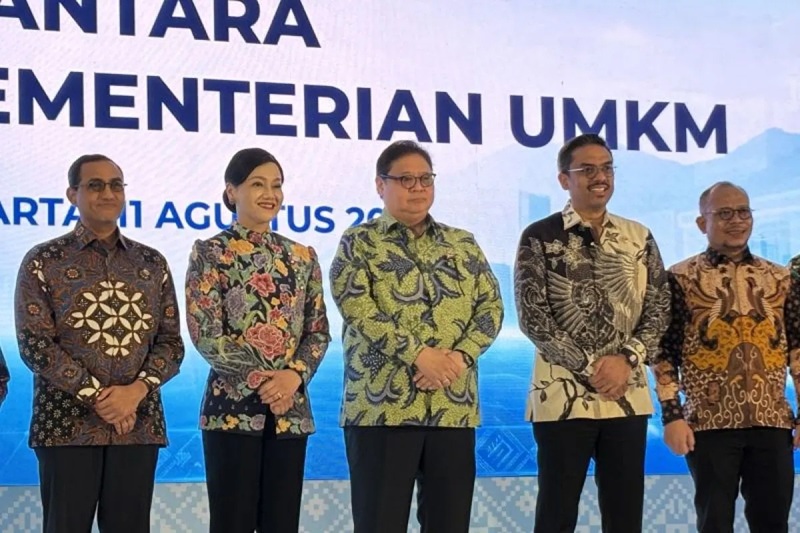 Target Kredit UMKM Diusulkan Naik Rp2.000 Triliun, Airlangga Hartarto: Ini PR Maman Target Kredit UMKM Diusulkan Naik Rp2.000 Triliun, Airlangga Hartarto: Ini PR Maman